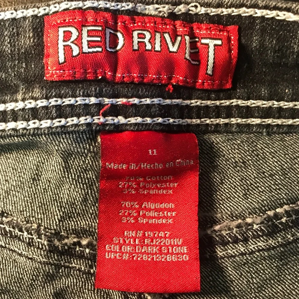 Red Rivet short stretchy denim shorts